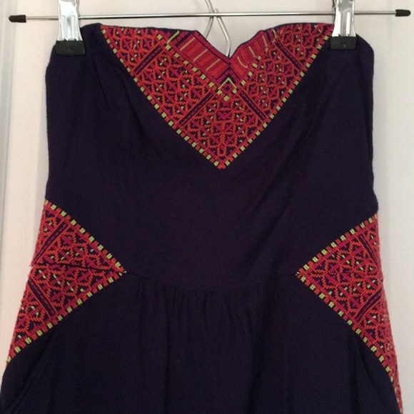 strapless ecote dress - Picture 2 of 3